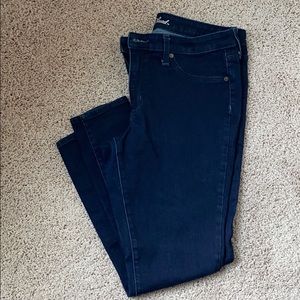 Universal Thread Mid Rise Jegging